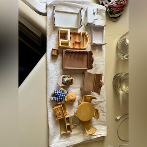 Sylvanian Families pig kitten furniture lot